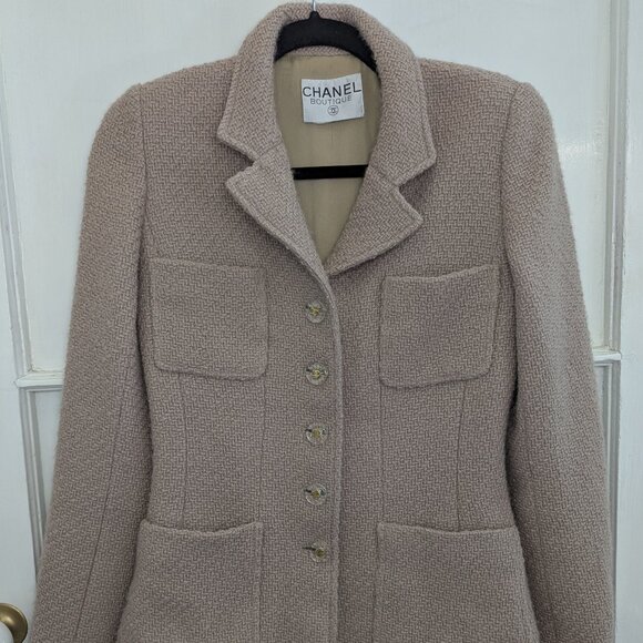 CHANEL Vintage Pale Pink Tweed Jacket Lucite CC Logo Buttons 1990s Women S M 4 6 - Picture 2 of 16